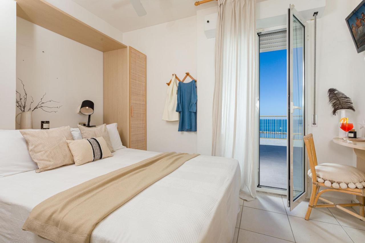 Hotel Teti Bellaria-Igea Marina Exterior foto