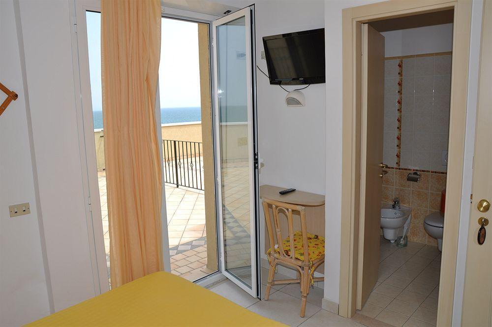 Hotel Teti Bellaria-Igea Marina Exterior foto